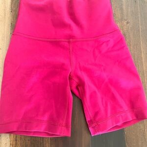 Lululemon pink shorts size 2